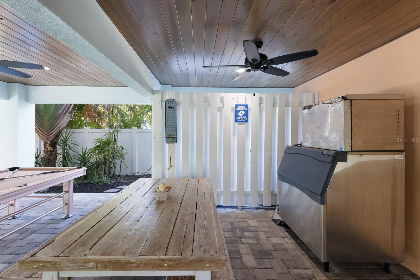 SHORE ACRES RESUBDIVIDED - Residential