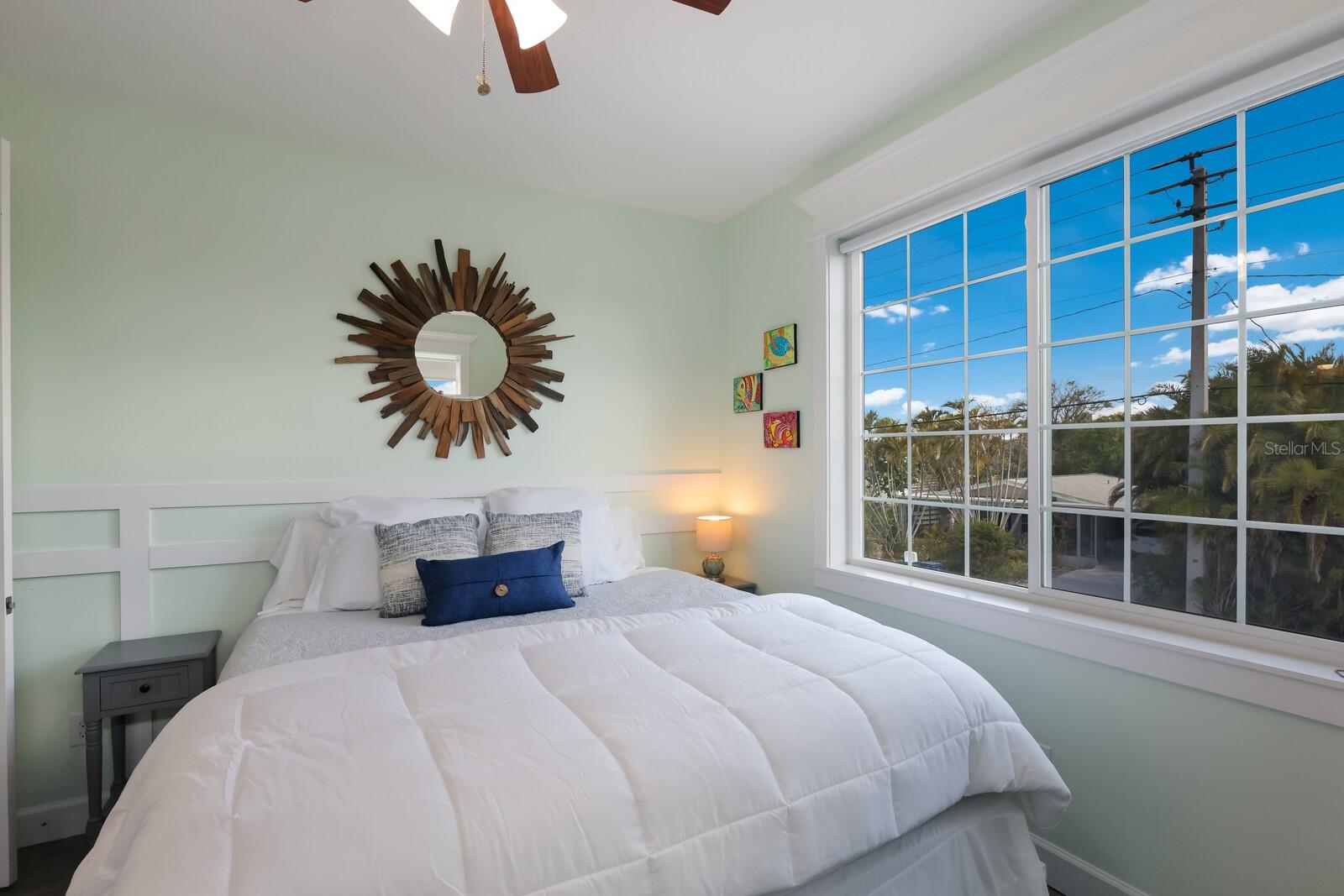 SHORE ACRES RESUBDIVIDED - Residential