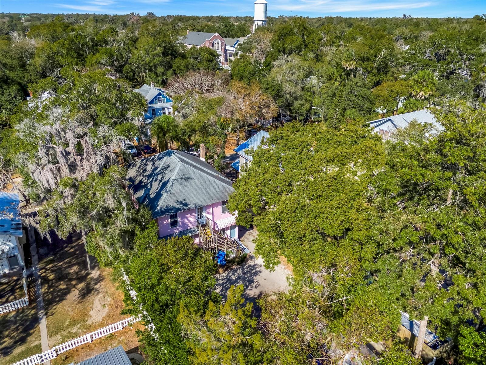 SMOCKS W 482 FT BLK 09 DELAND - Residential Income