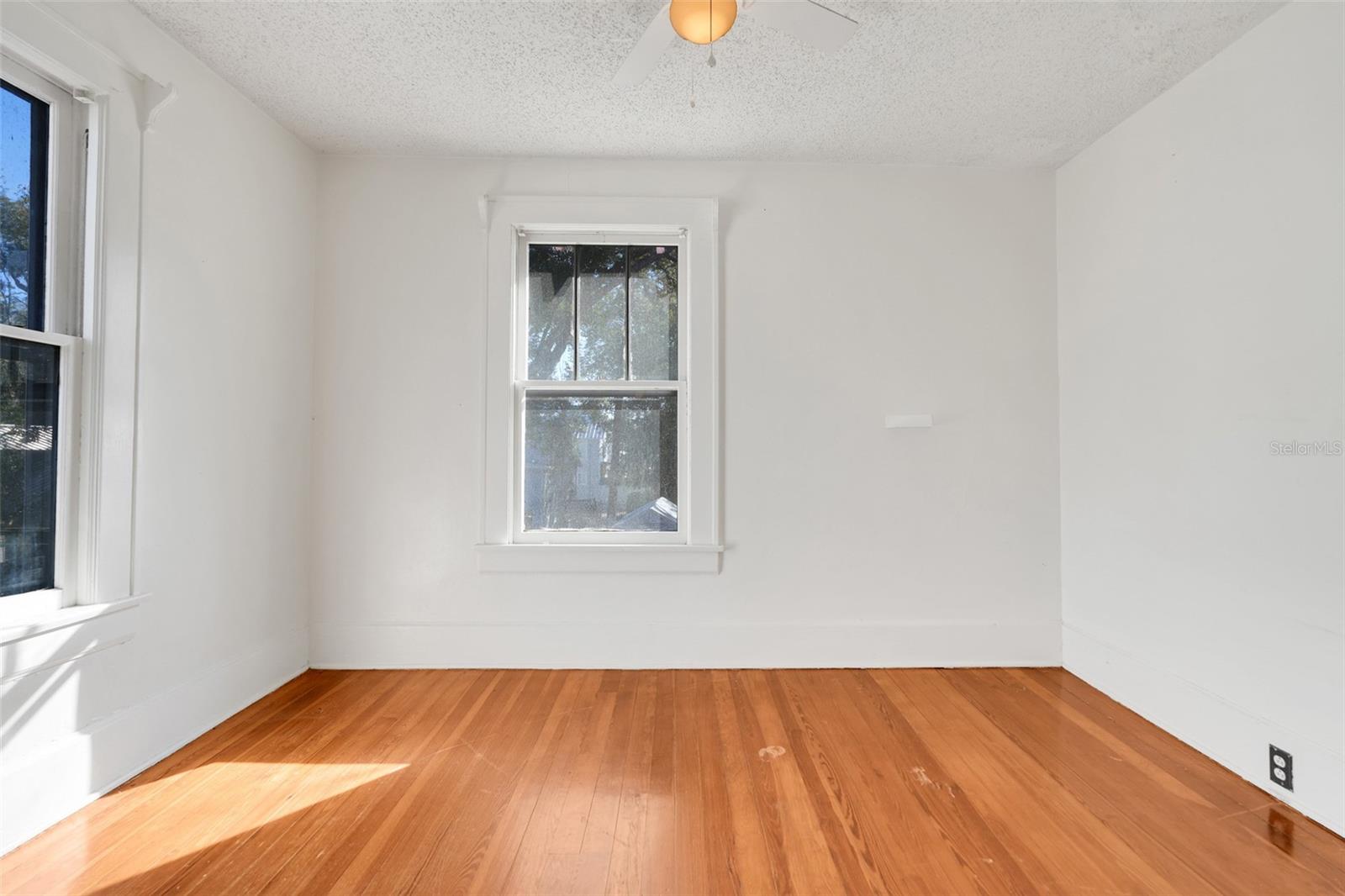 SMOCKS W 482 FT BLK 09 DELAND - Residential Income