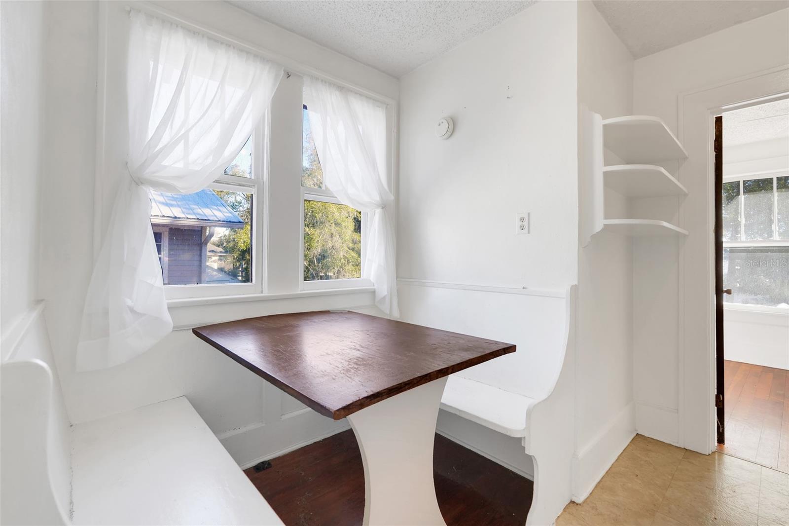 SMOCKS W 482 FT BLK 09 DELAND - Residential Income