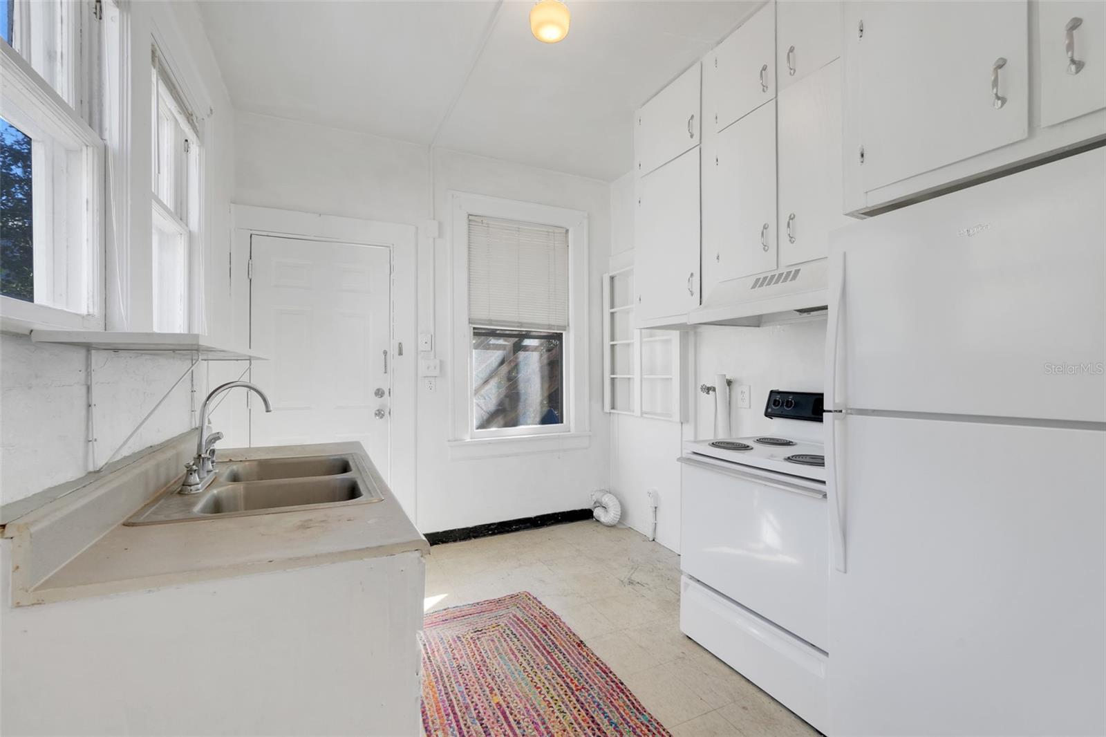 SMOCKS W 482 FT BLK 09 DELAND - Residential Income