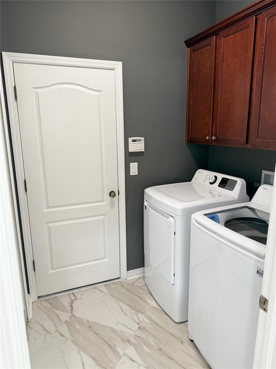 PANTHER TRACE PH 2B-2 - Residential Lease