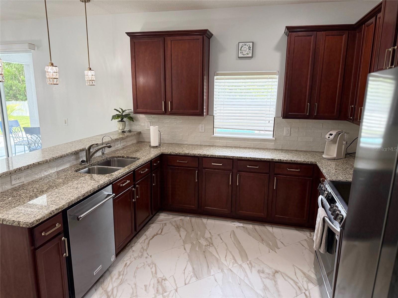 PANTHER TRACE PH 2B-2 - Residential Lease