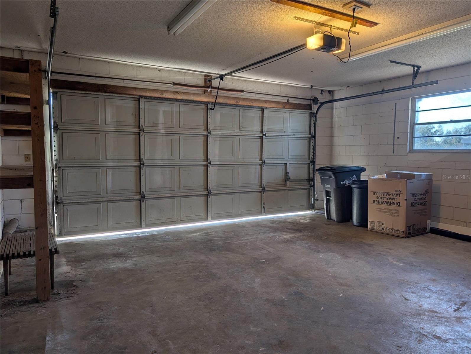 SPRING OAKS UNIT 4 - Residential