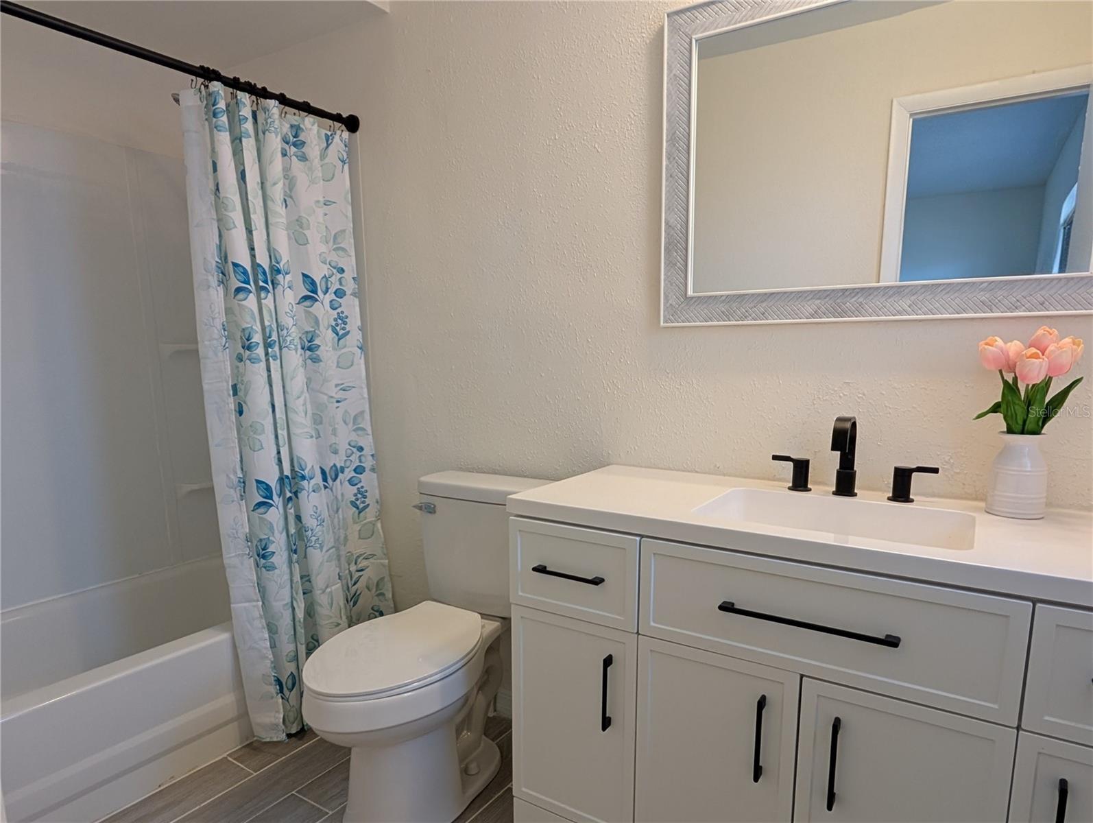 SPRING OAKS UNIT 4 - Residential