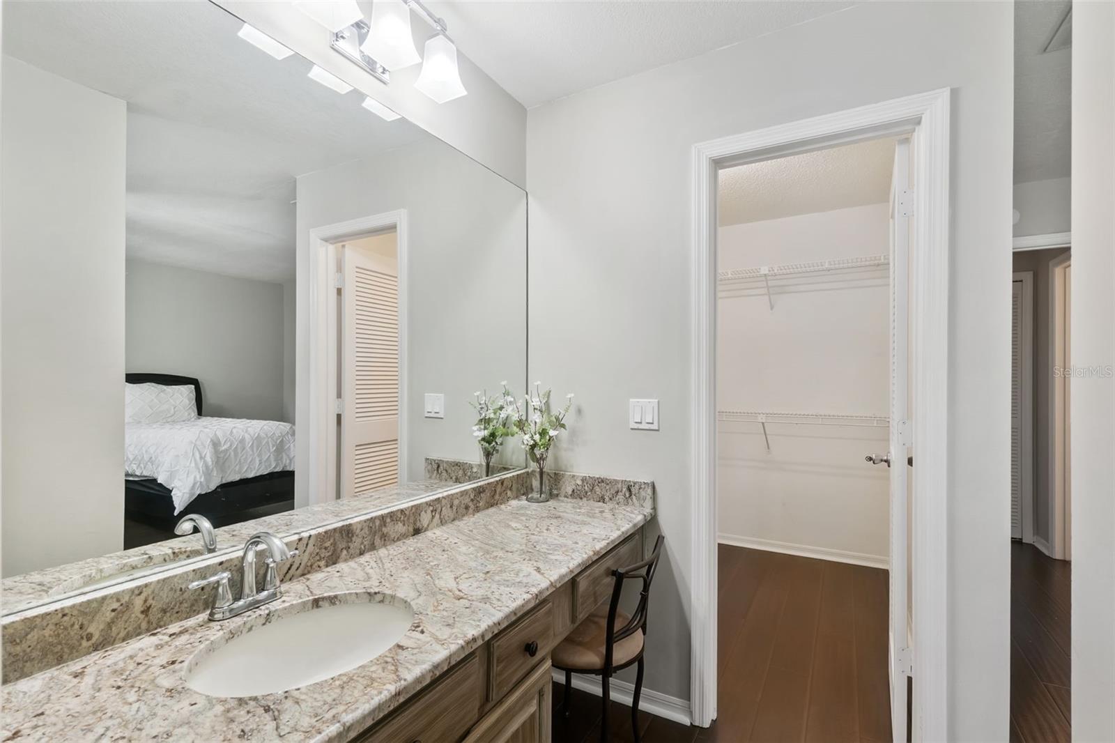 RACQUET CLUB VILLAS AT HEATHROW 1 - Residential