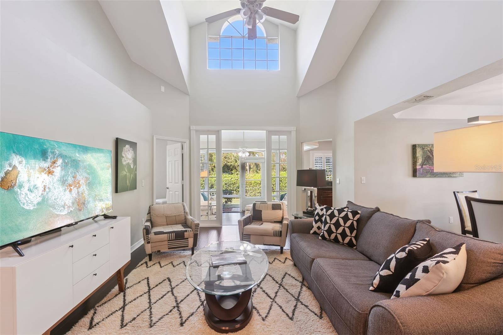 RACQUET CLUB VILLAS AT HEATHROW 1 - Residential