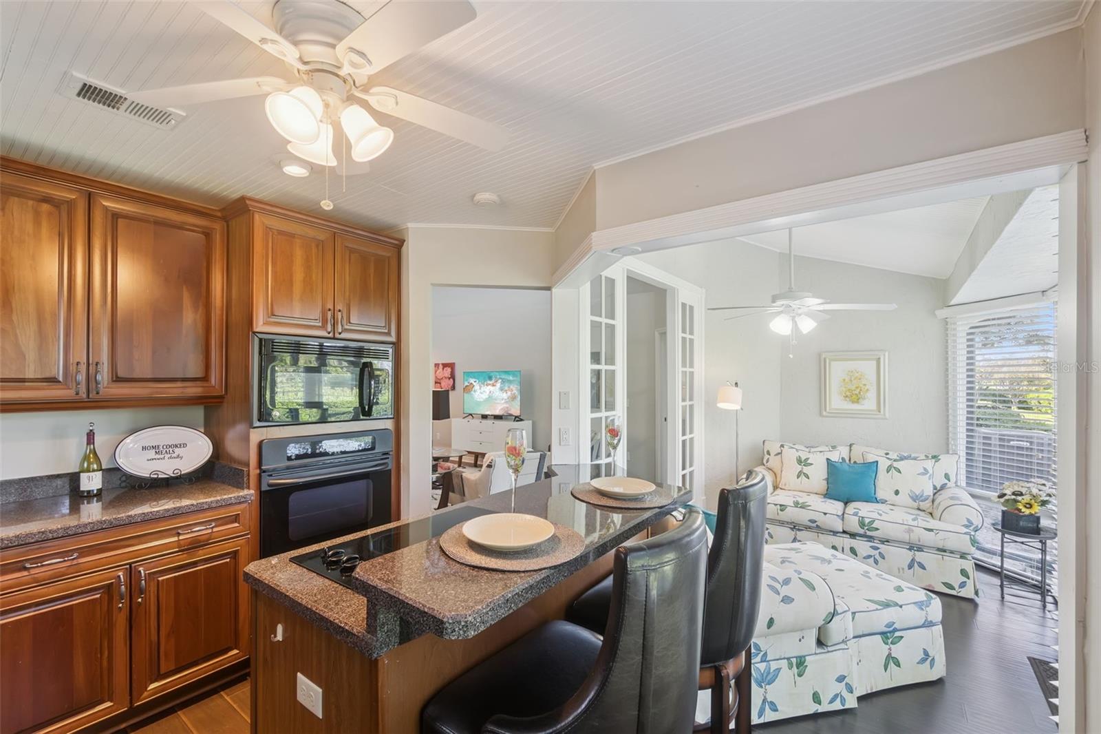 RACQUET CLUB VILLAS AT HEATHROW 1 - Residential