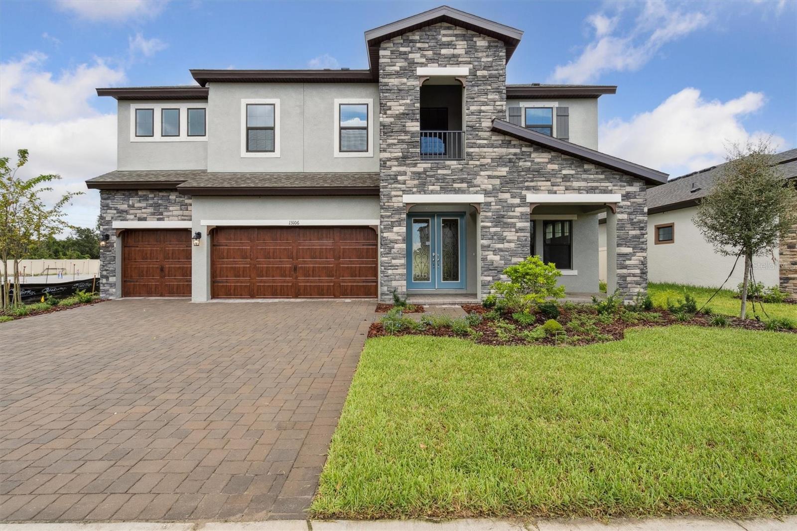 Verona
This beautiful Verona is ready for you to move in now. It features Sonoma Linen cabinets and Frost Whte MSI Quartz countertops, complemented by Pride Plus LVP flooring throughout. This two-story home offers a wonderful open floorplan that begins with a flexible den right off the foyer. The main level is designed for modern living with a grand room, an island kitchen, and a casual dining area, as well as a convenient guest suite and bath. Upstairs, you'll find an expansive bonus room, a private owner’s retreat, and spacious secondary bedrooms, all with generous walk-in closets.
Listing Price amount for this Pending Sale includes Design and Structural Options.
