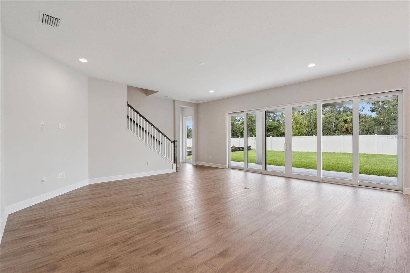 13106 HOMESTEAD LANE
