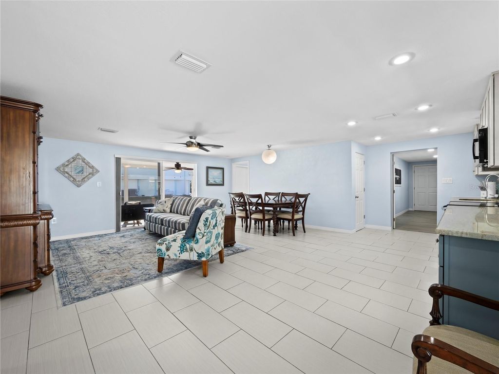 Photo of 744 Jungle Queen Way, Longboat Key, FL 34228 (MLS # TB8463320)