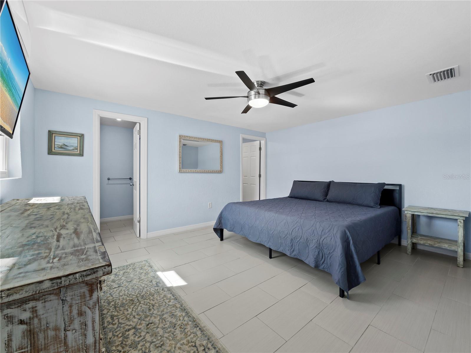 LONGBOAT KEY - Residential