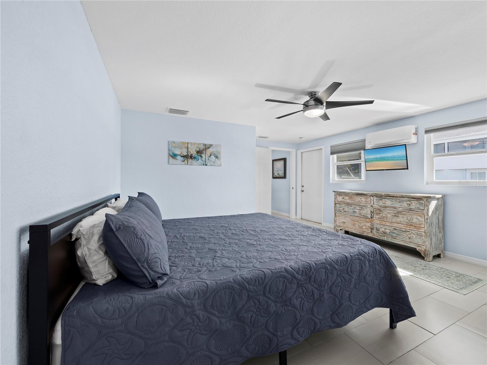 LONGBOAT KEY - Residential