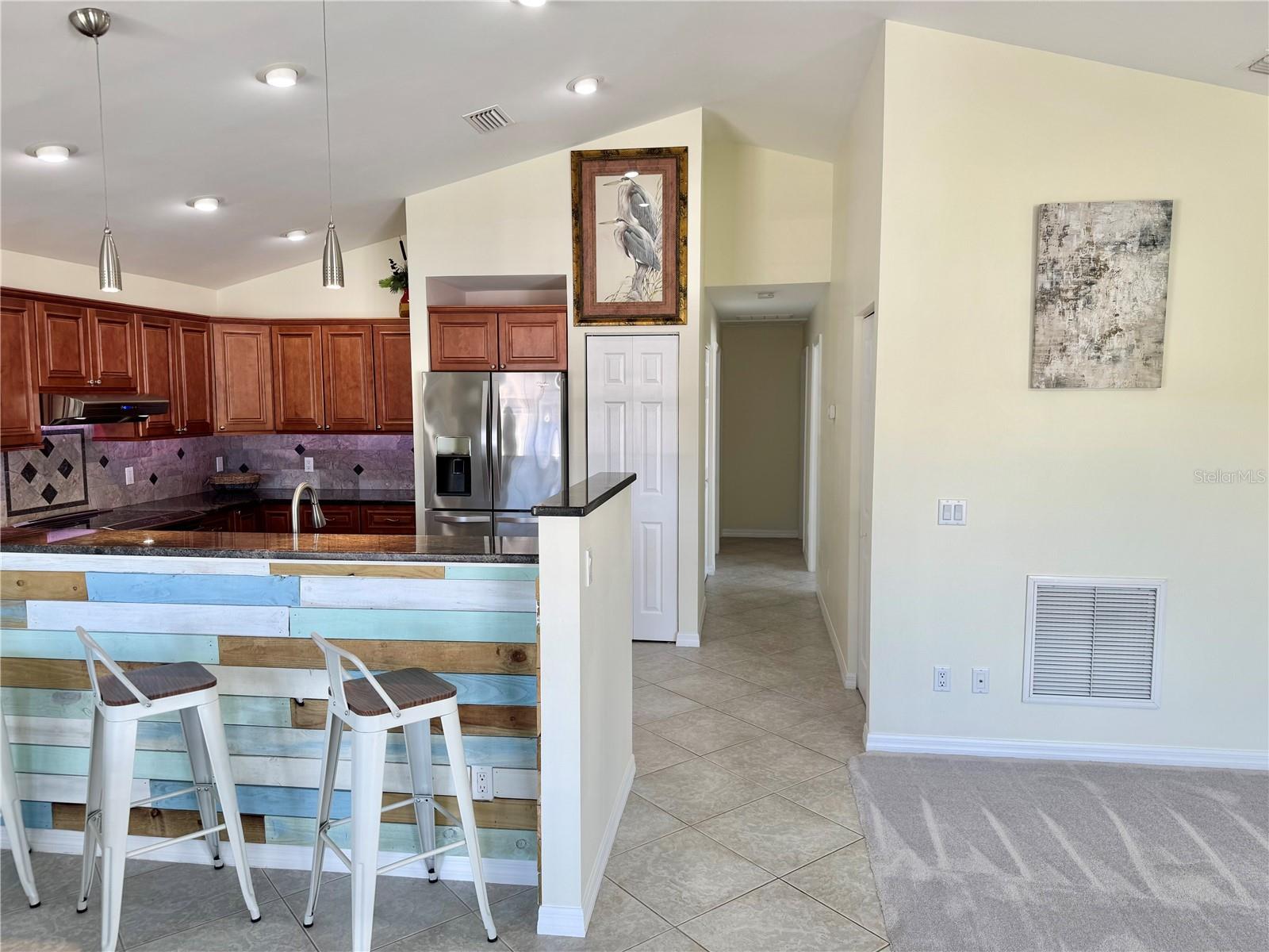 WESTERN SHORES - Residential