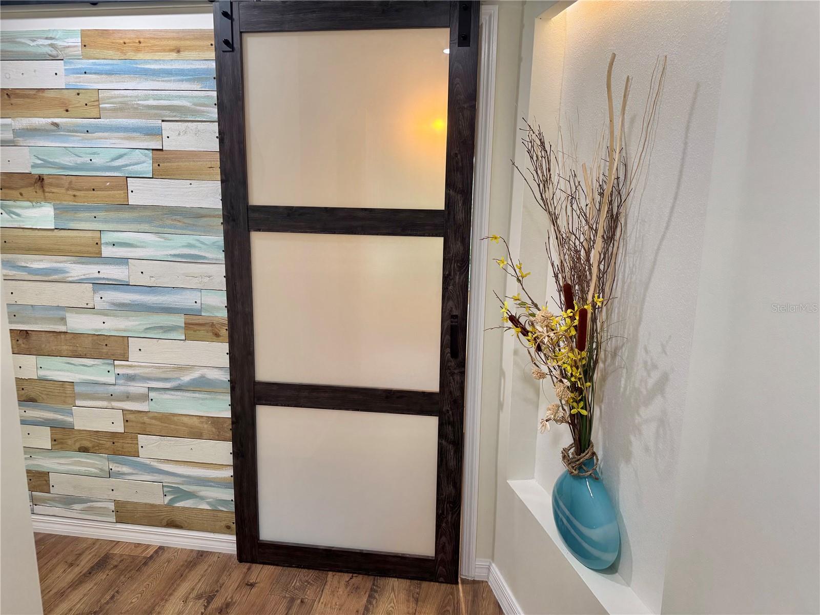 WESTERN SHORES - Residential