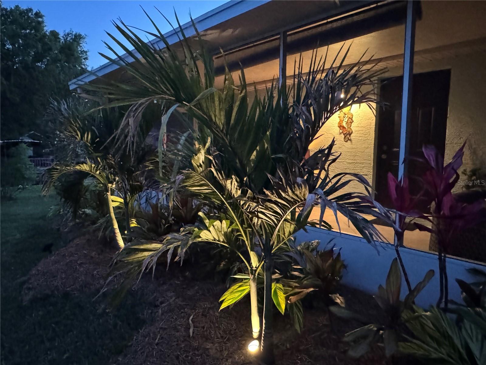 WESTERN SHORES - Residential