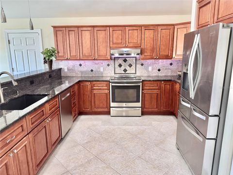 Tiny photo for 33635 Jeffery Court, Leesburg, FL 34788 (MLS # G5106221)