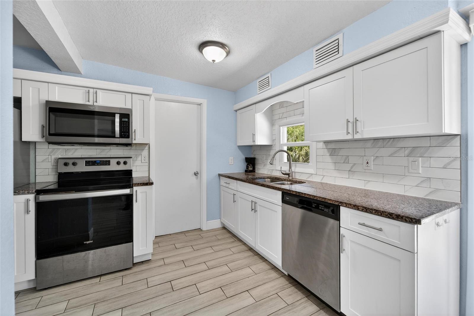 ORANGE LAKE VILLAGE 2 - Residential