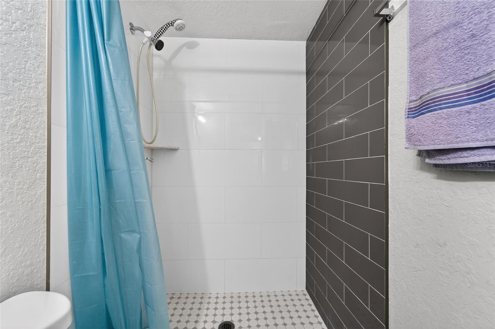 ORANGE LAKE VILLAGE 2 - Residential