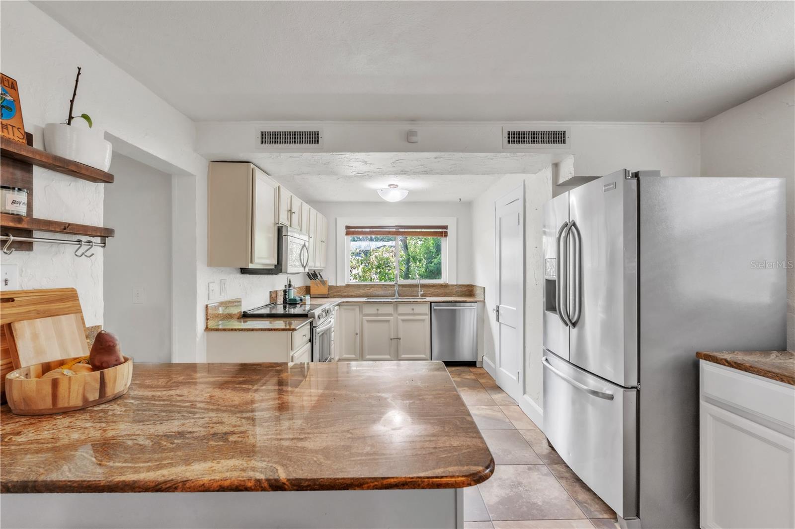 HYDE PARK - Residential