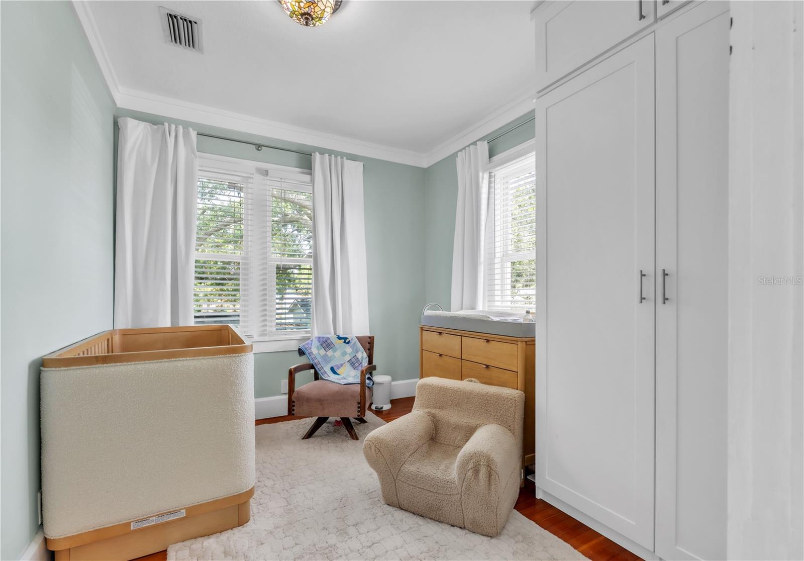 HYDE PARK - Residential