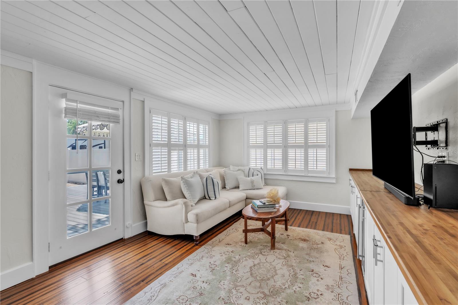 HYDE PARK - Residential