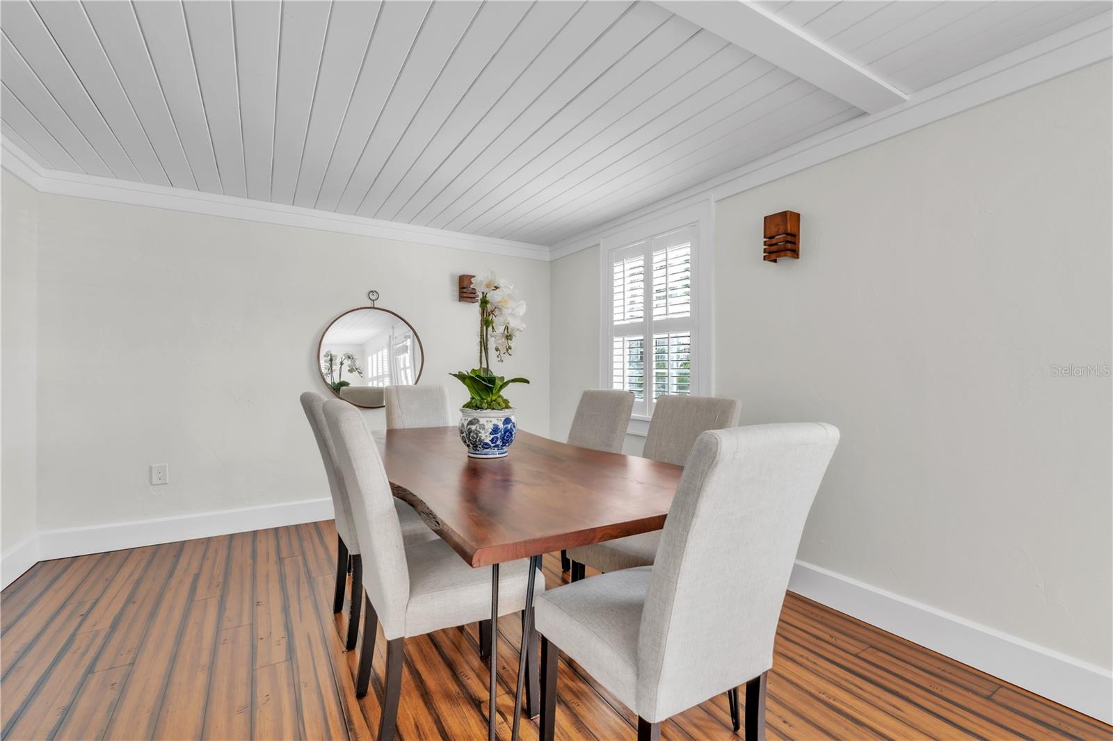 HYDE PARK - Residential