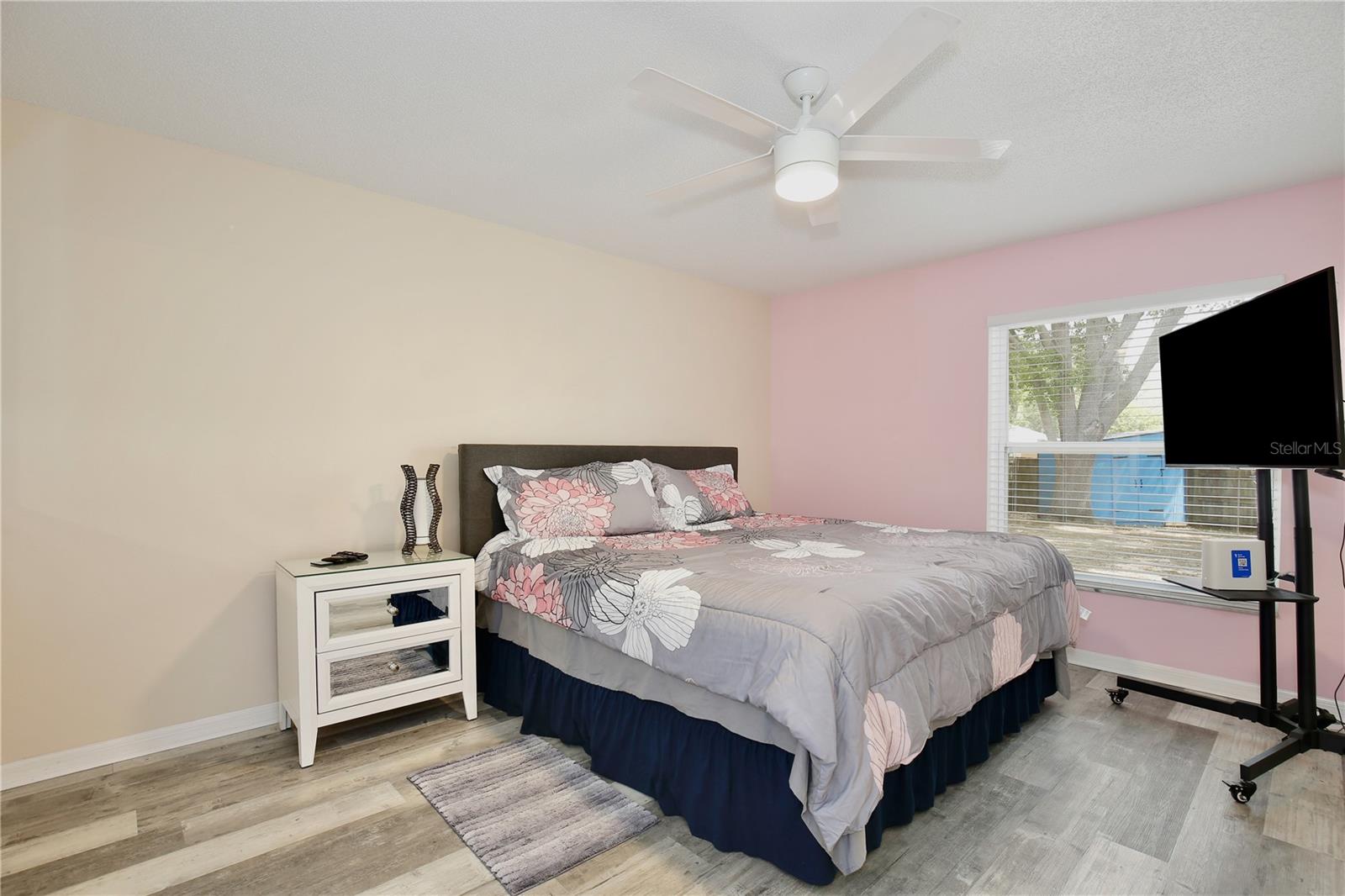 LAKE CRESCENT PINES EAST SUB - Residential