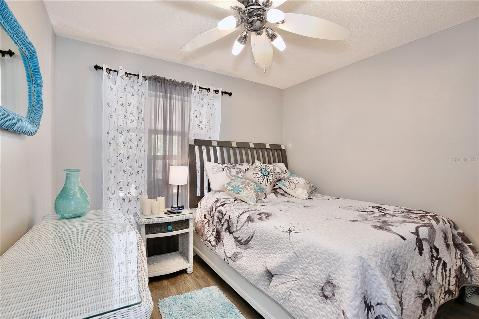 LAKE CRESCENT PINES EAST SUB - Residential