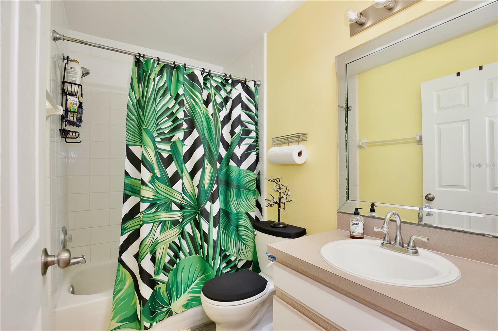 LAKE CRESCENT PINES EAST SUB - Residential