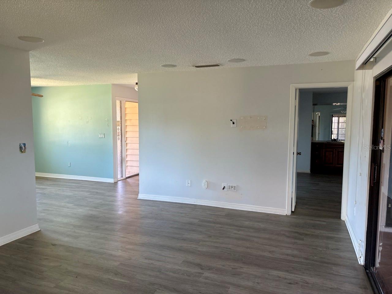 VILLAGE ON THE GREEN - Residential