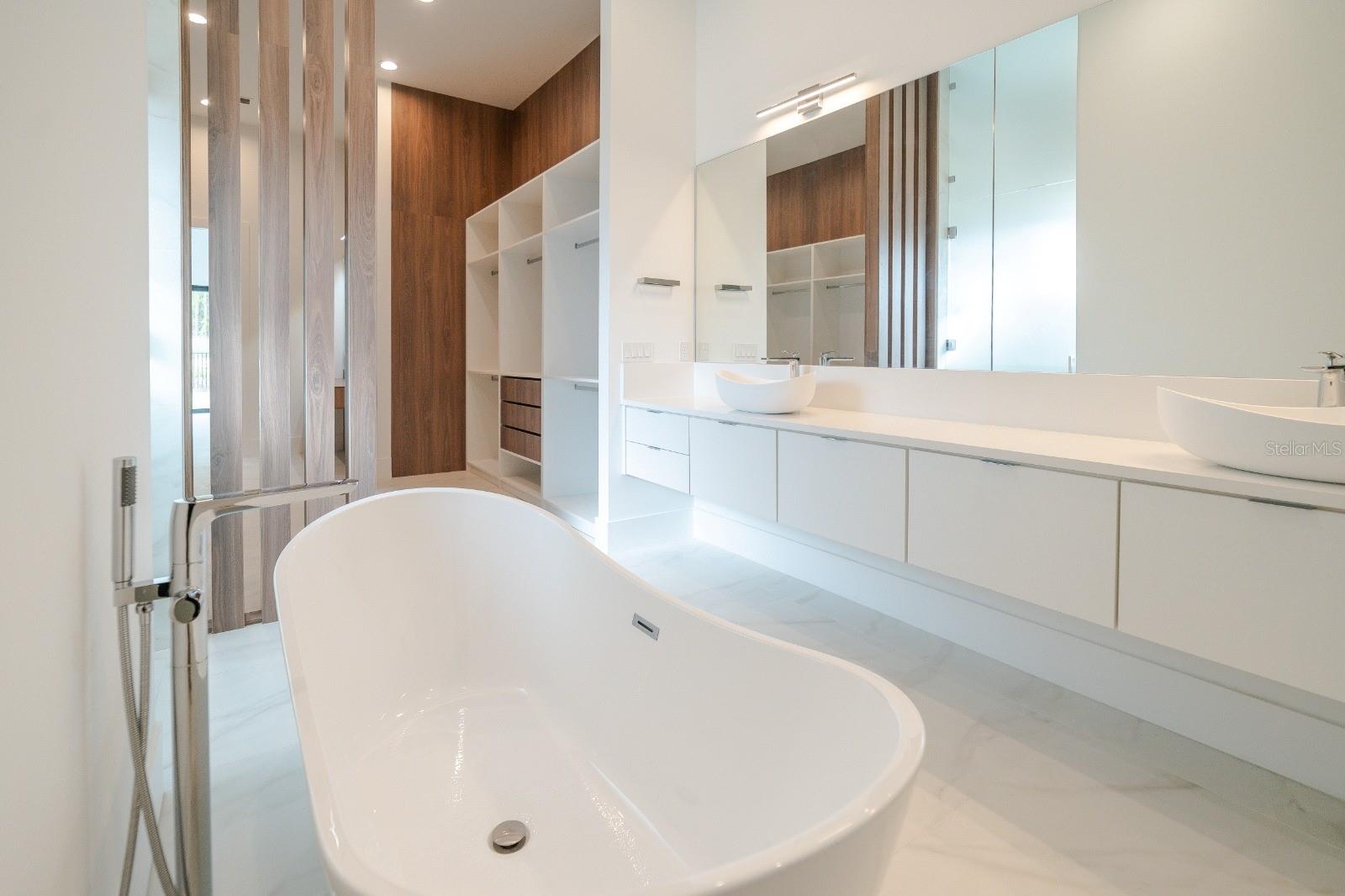 BELLA COLLINA SUB - Residential