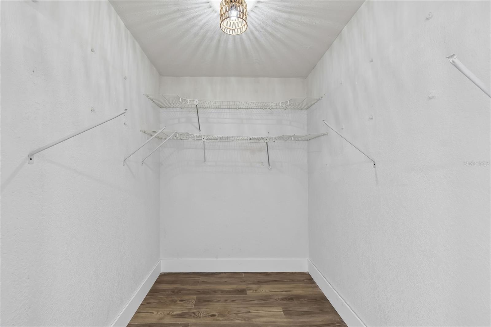 REDINGTON BEACH HOMES 6TH ADD - Residential