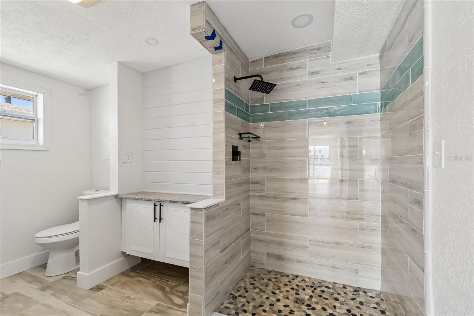 REDINGTON BEACH HOMES 6TH ADD - Residential