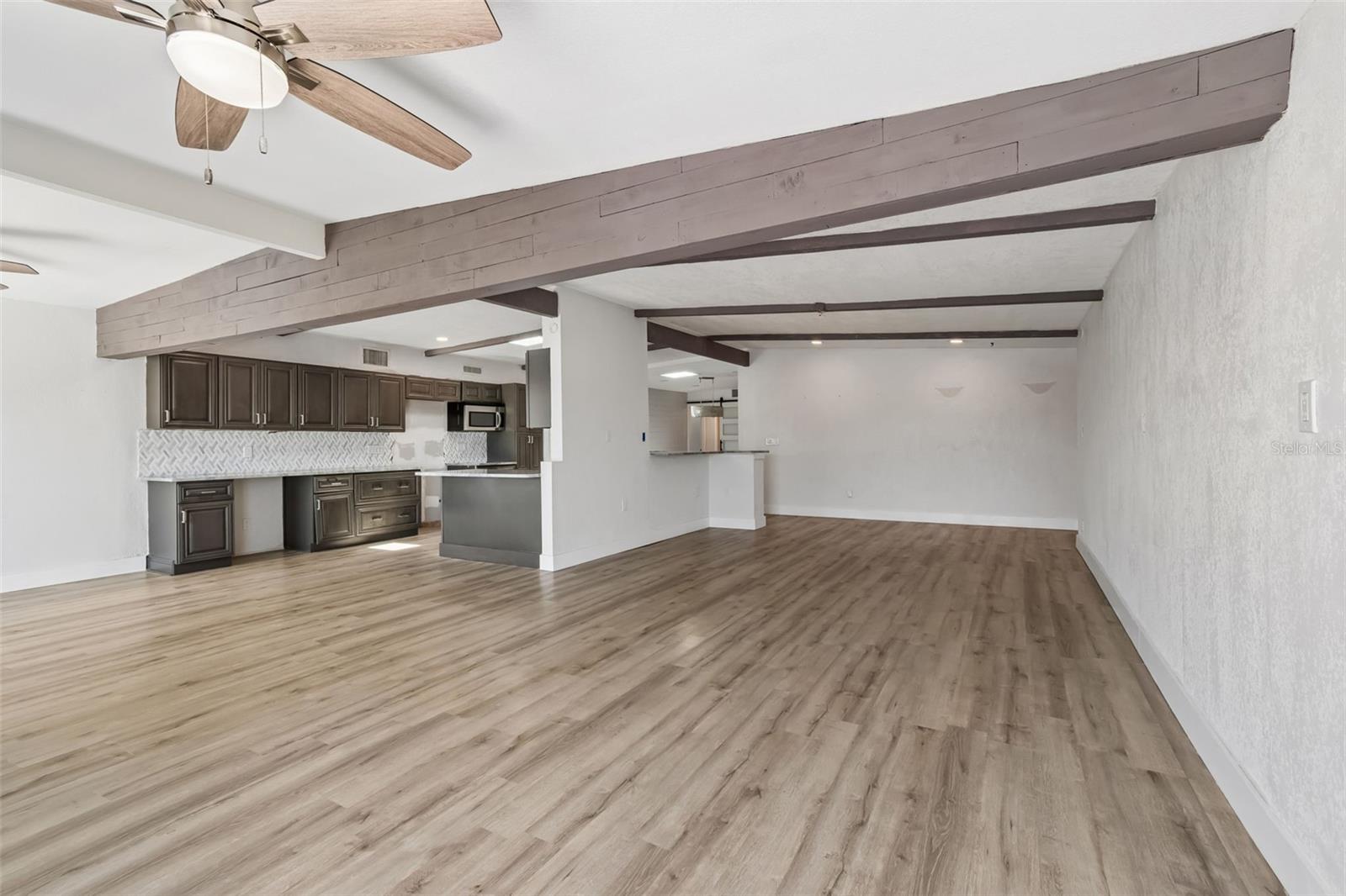 REDINGTON BEACH HOMES 6TH ADD - Residential