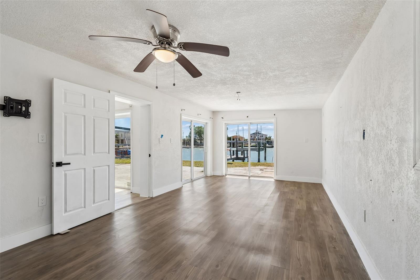 REDINGTON BEACH HOMES 6TH ADD - Residential