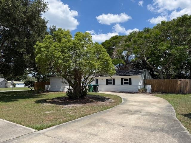 1092 EASTBROOK BOULEVARD