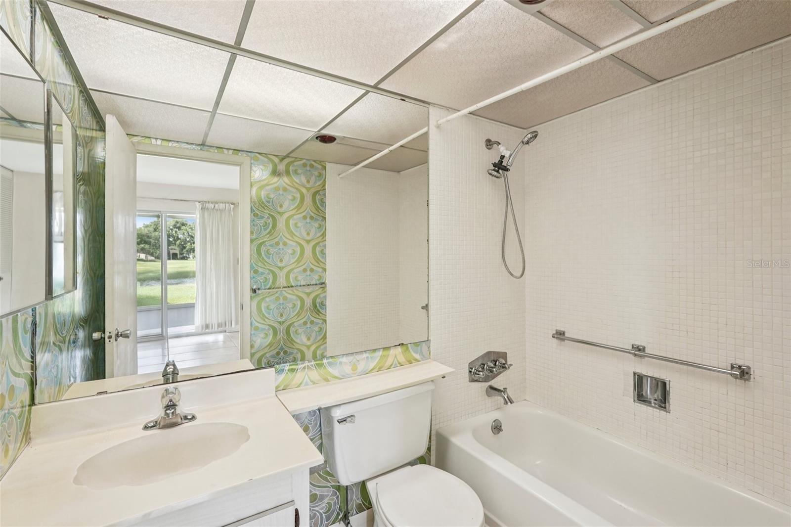ANDOVER A CONDO - Residential