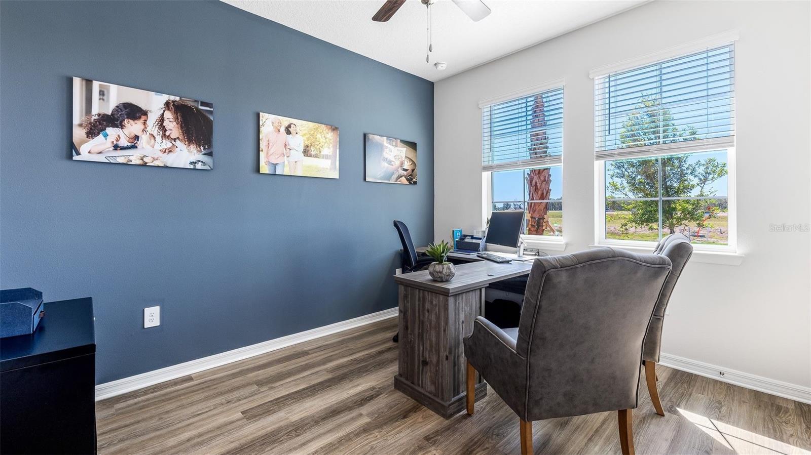 STAR FARMS AT LAKEWOOD RANCH - Residential