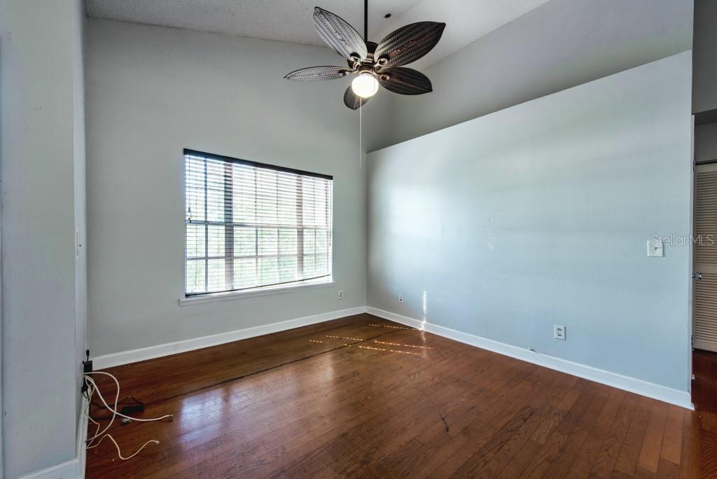 3002 W CLEVELAND STREET D11