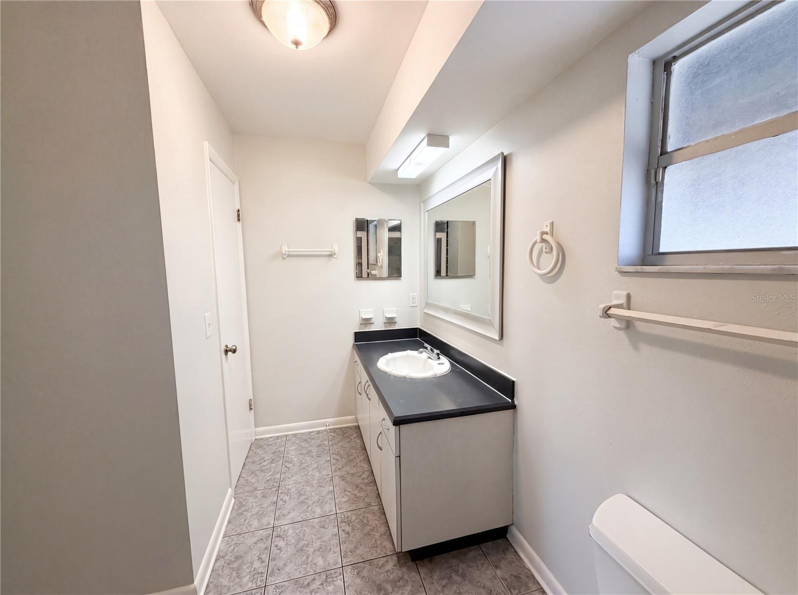 SIGNAL HILL - Residential