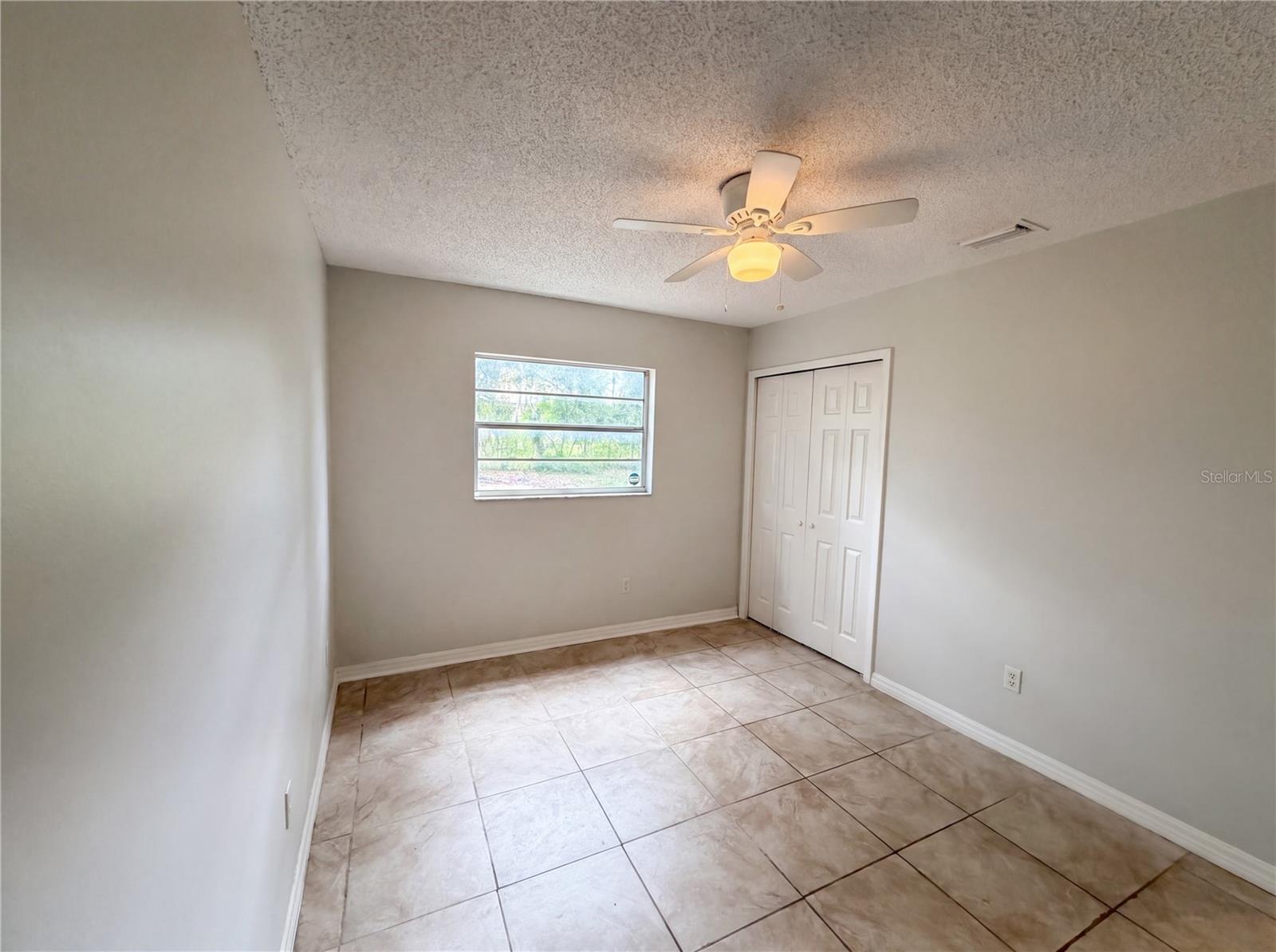 SIGNAL HILL - Residential