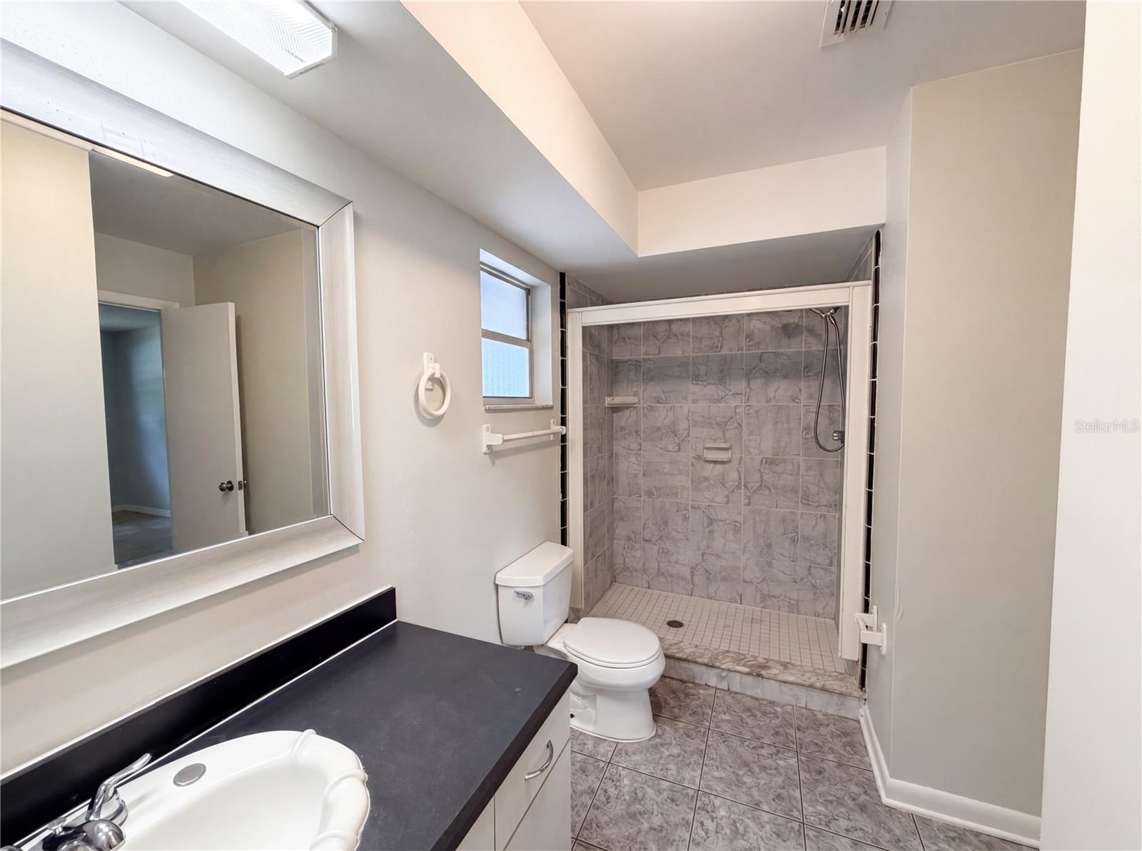 SIGNAL HILL - Residential