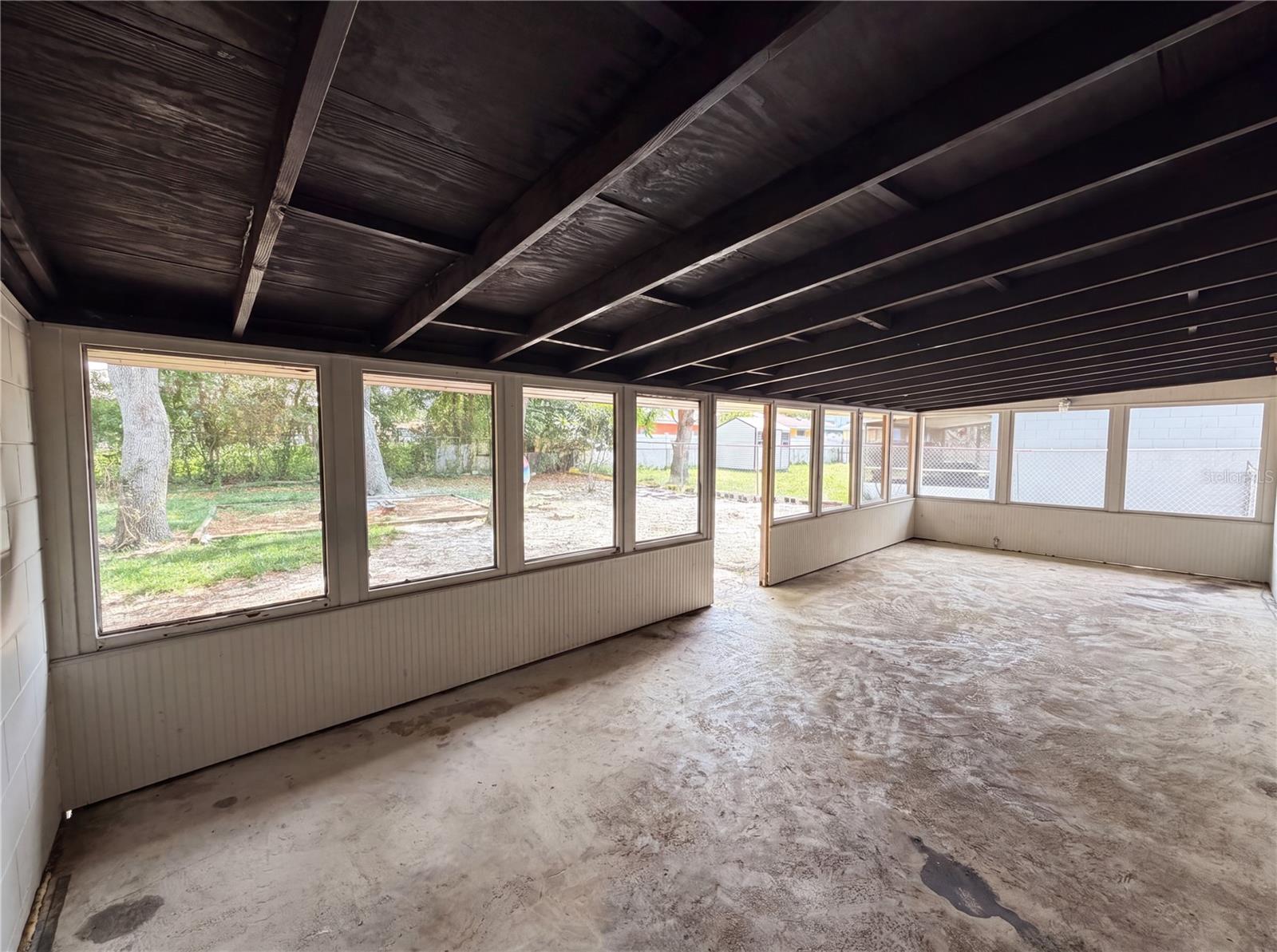 SIGNAL HILL - Residential