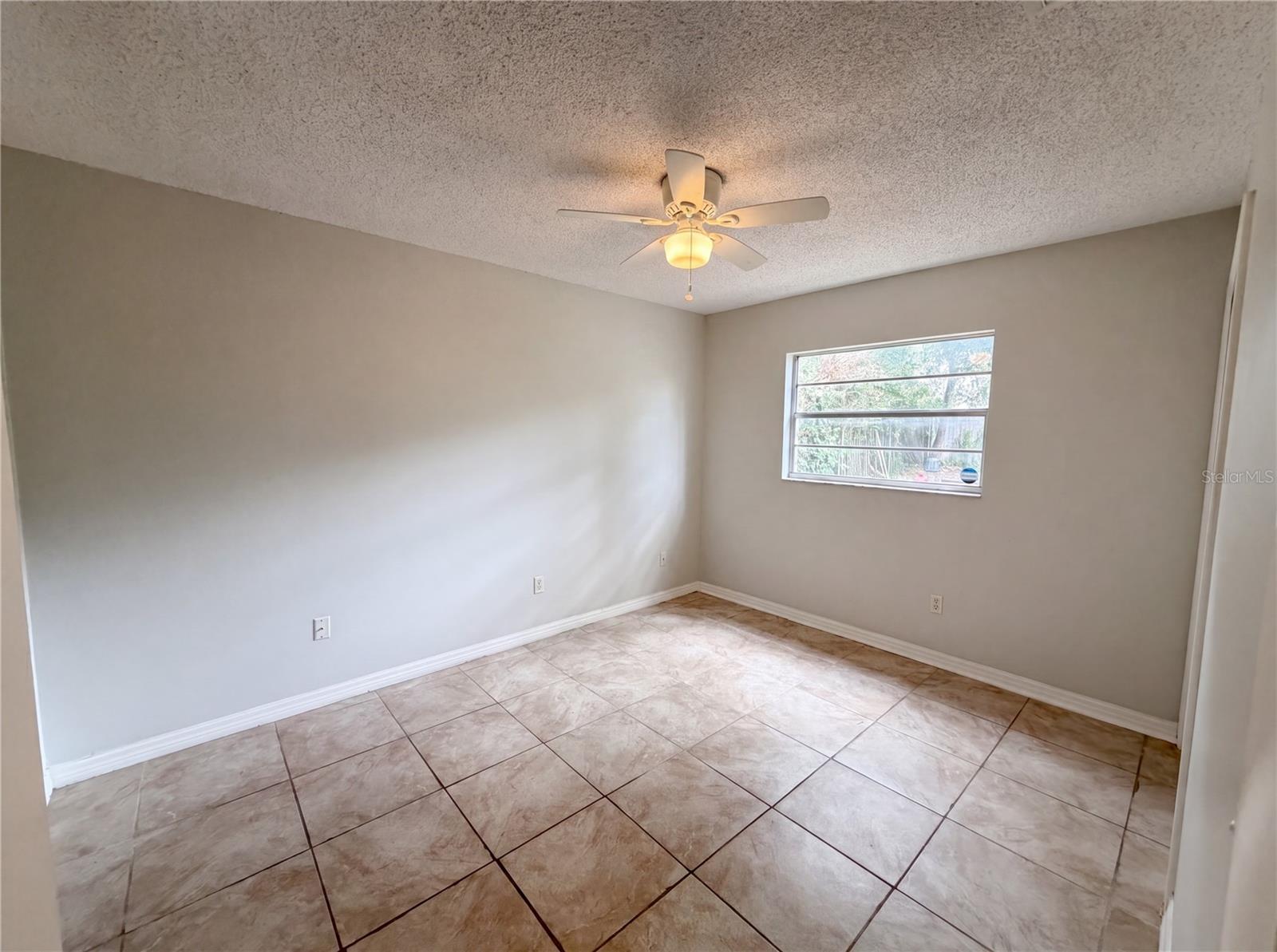 SIGNAL HILL - Residential