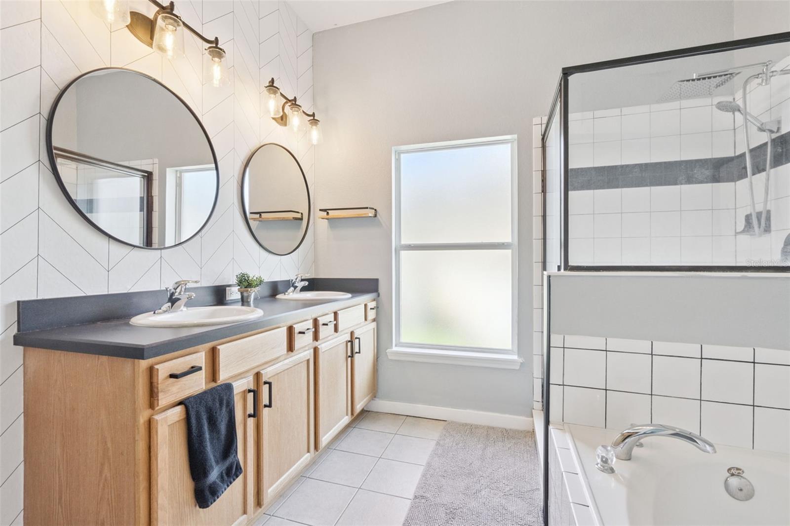 VIZCAY - Residential