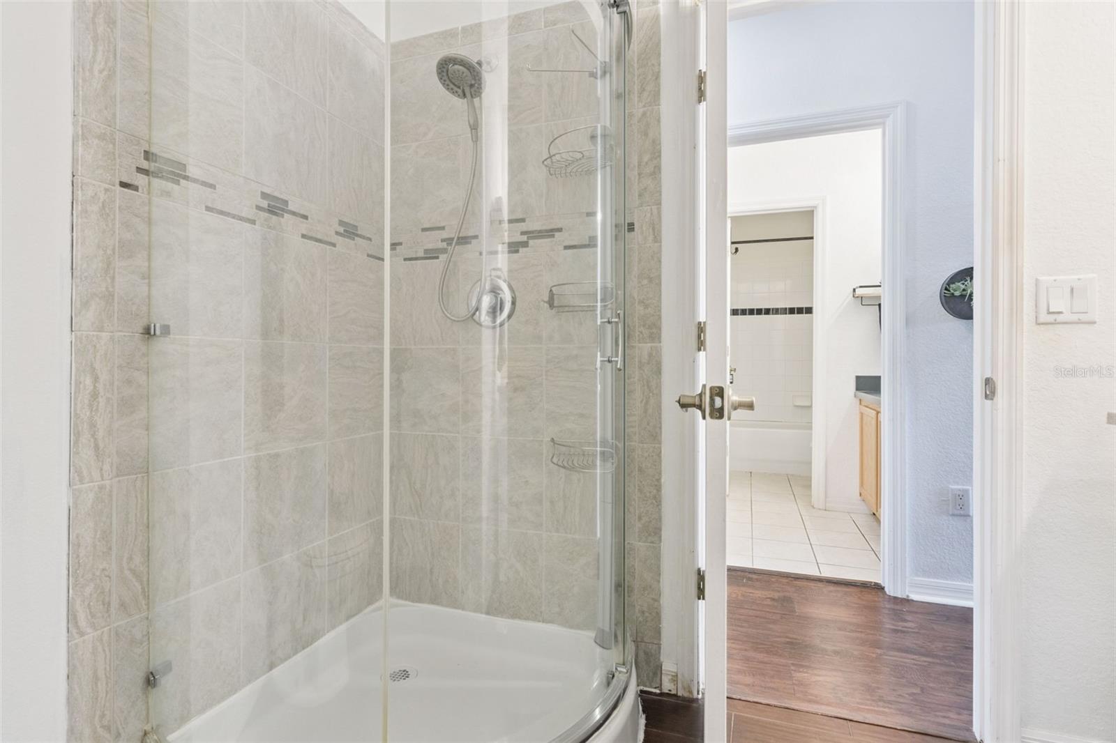 VIZCAY - Residential