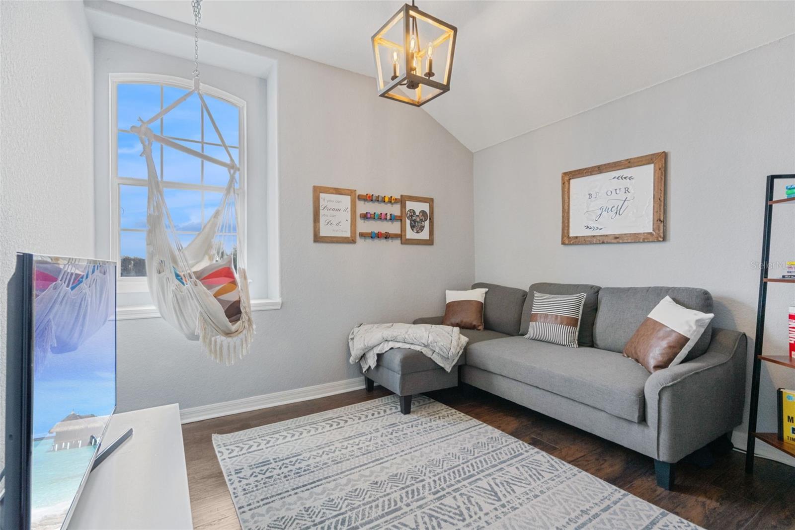 VIZCAY - Residential