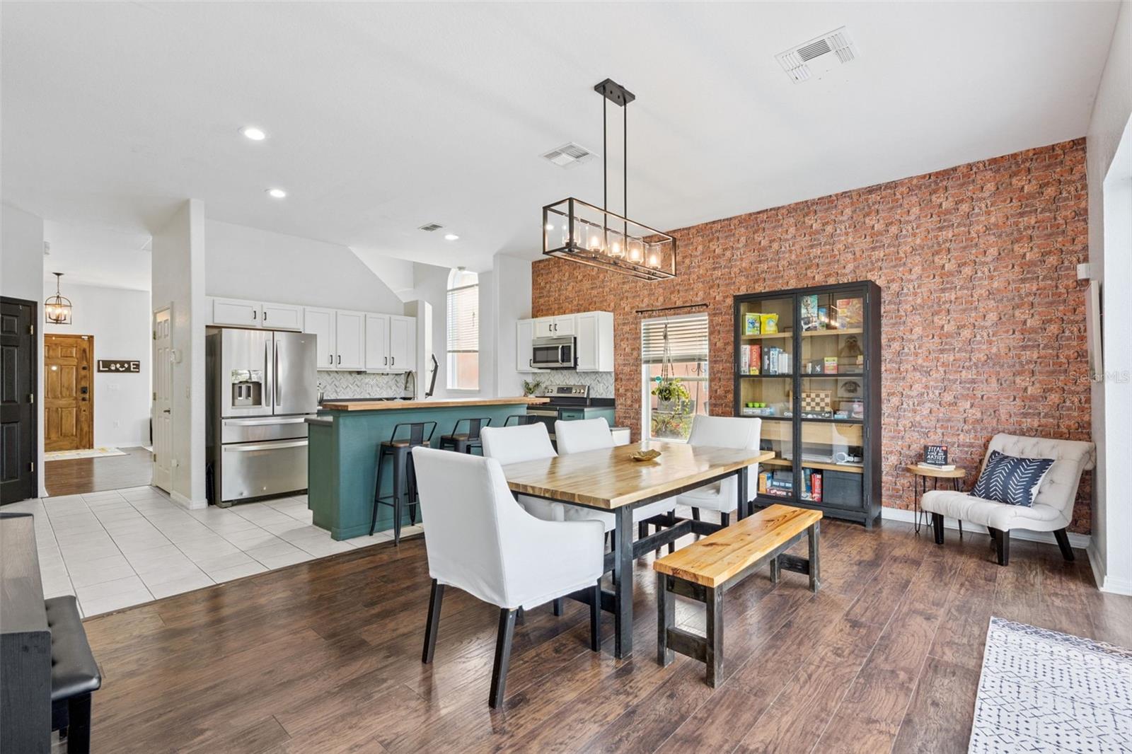 VIZCAY - Residential